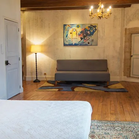 Chateau De Balsac Πανσιόν