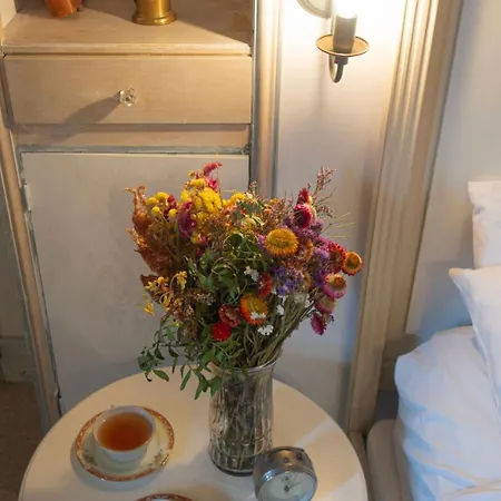 Πανσιόν Chateau De Balsac