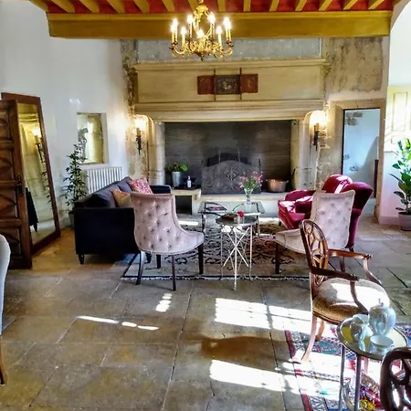 Chateau De Balsac *